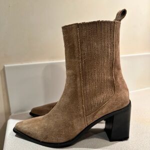 Zara Brown Suede Block Heel Boots